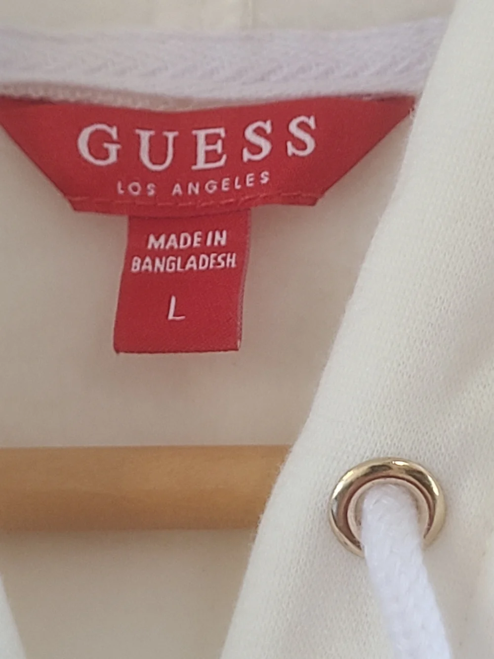 GUESS White Two-Piece Hoodie & Jogger Set with Gold Stripe Size L